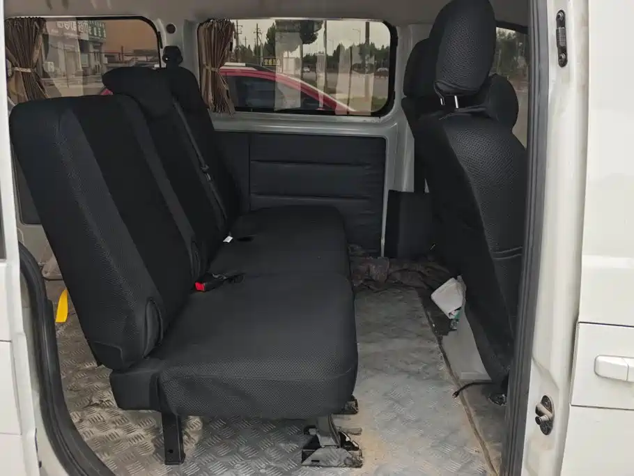 JAC Refine M3 2025 2025 PLUS 1.8L Manual Classic 5-seater