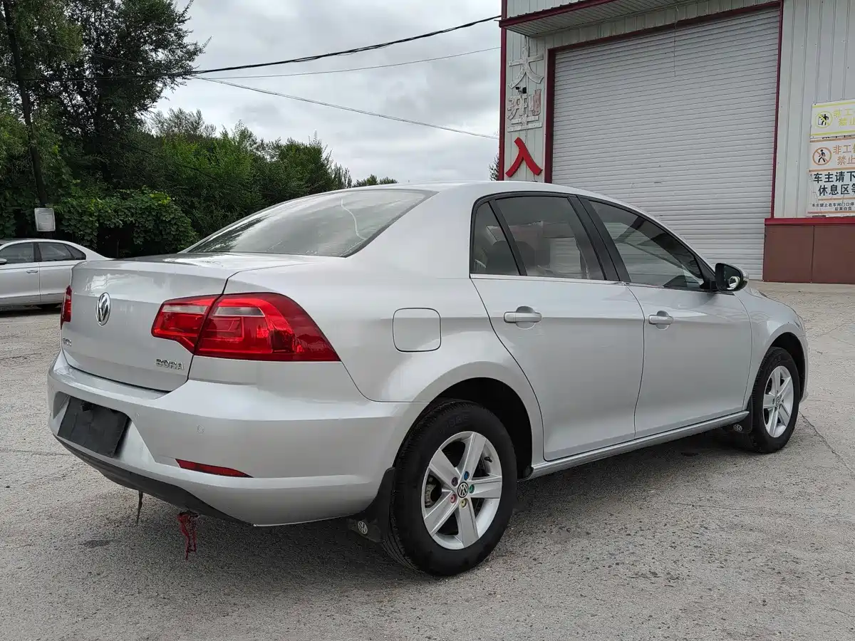 Volkswagen Bora 2013 2013 1.6L Automatic Comfort Model