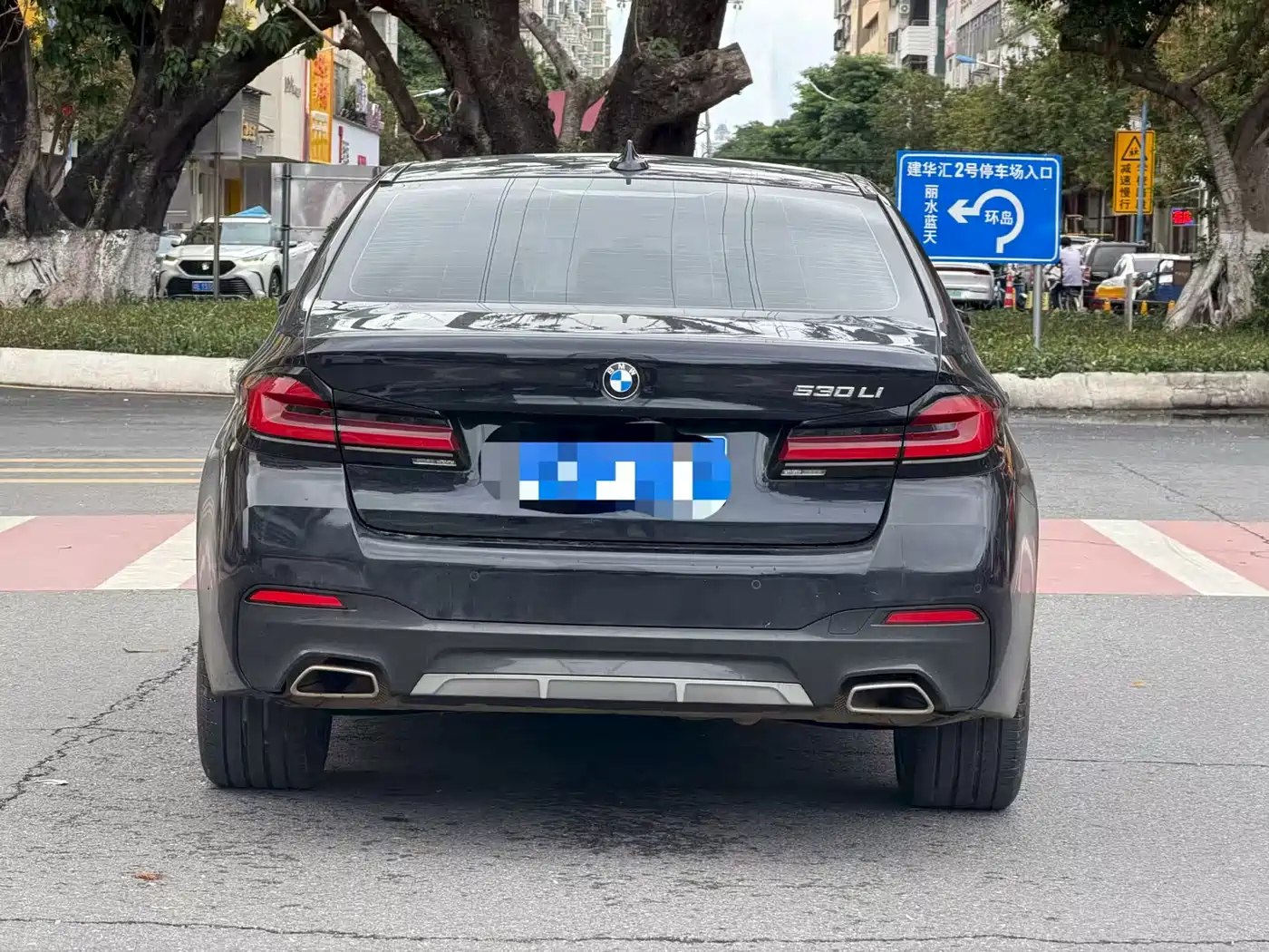 BMW 5 Series 2022 Facelift 530Li Leading M Sport Package фото 9