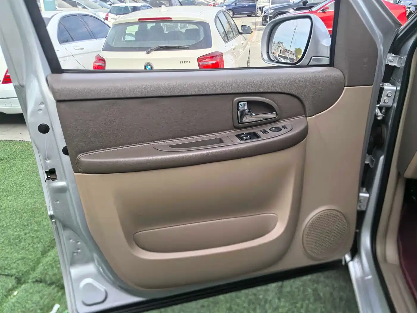 Buick GL8 2014 2.4L Classic Edition фото 5