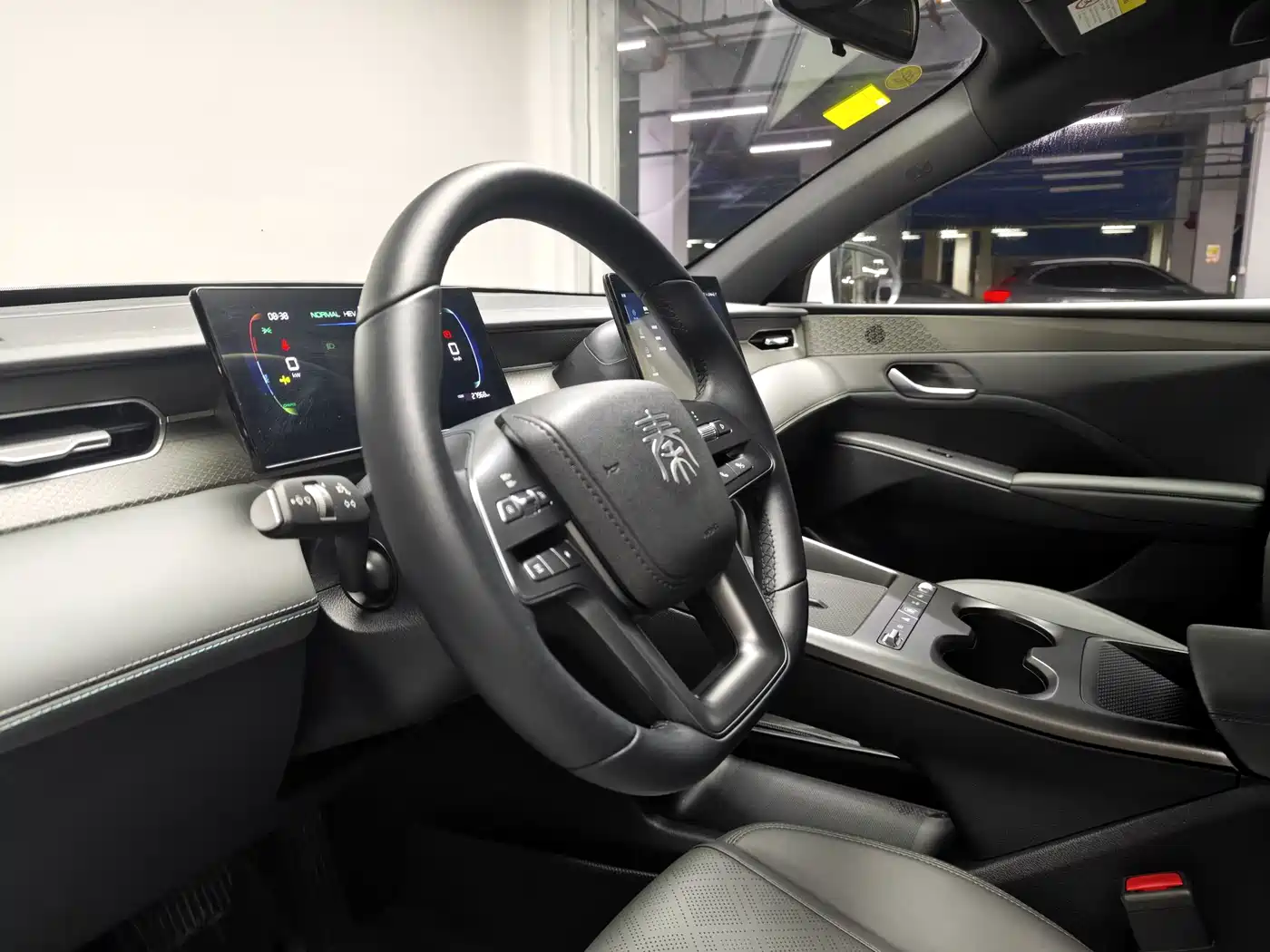 BYD Qin PLUS 2026 2026 DM-i Smart Edition 128KM Progressive