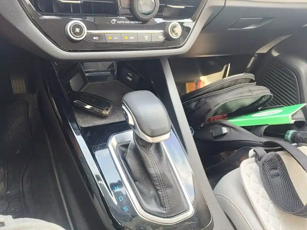 Ford Escort 2022 2021 1.5L Automatic Diamond Edition