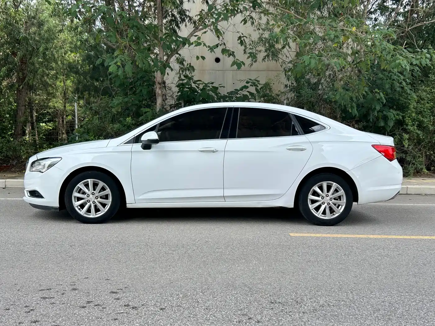 Фото 2 - Buick Verano