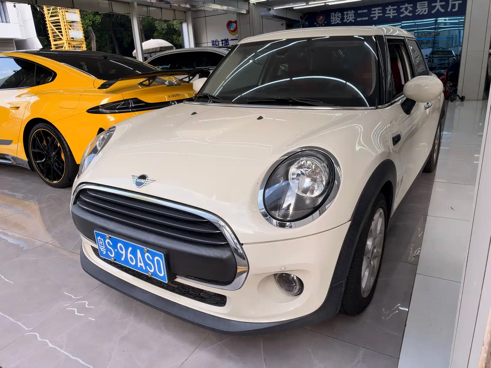 Фото 1 - MINI MINI