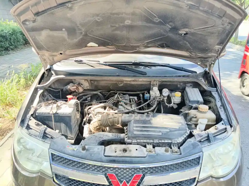 Wuling Motors Wuling Hongguang 2014 2014 1.5L S Comfort