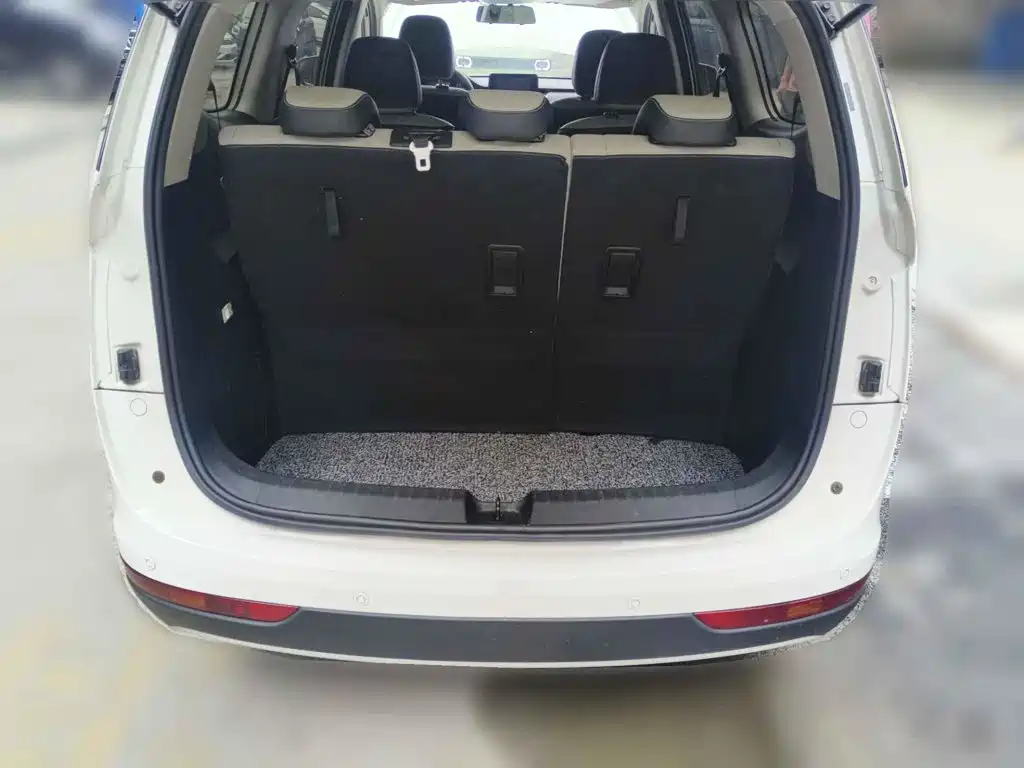 2021 Baojun 730