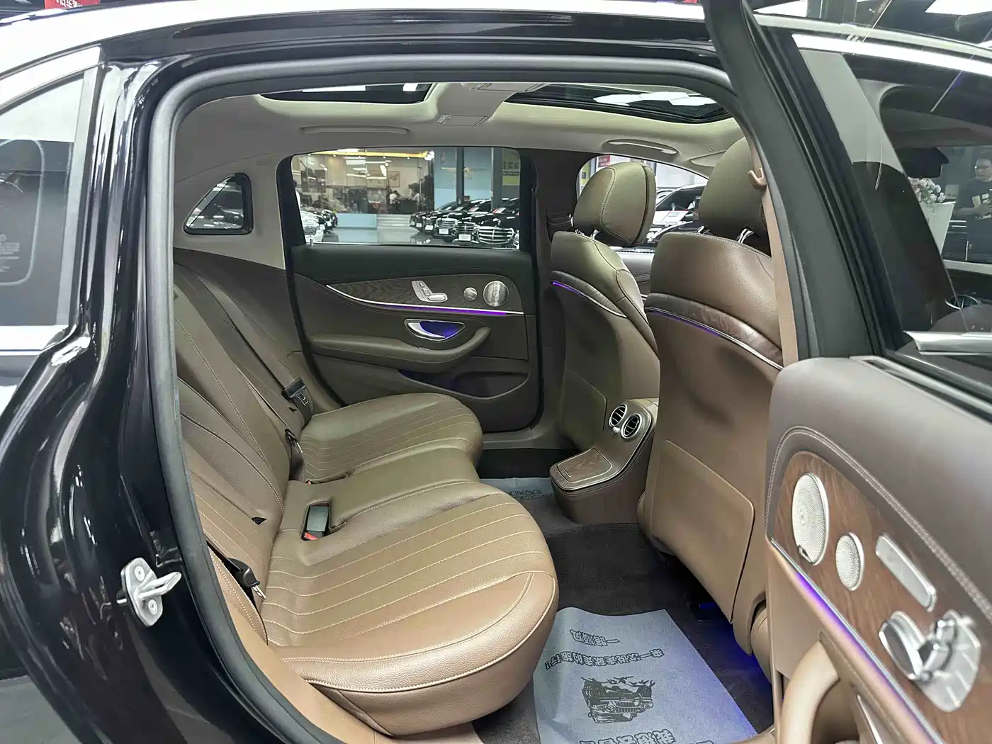 Mercedes-Benz E-Class 2023 E 300 L Luxury фото 7