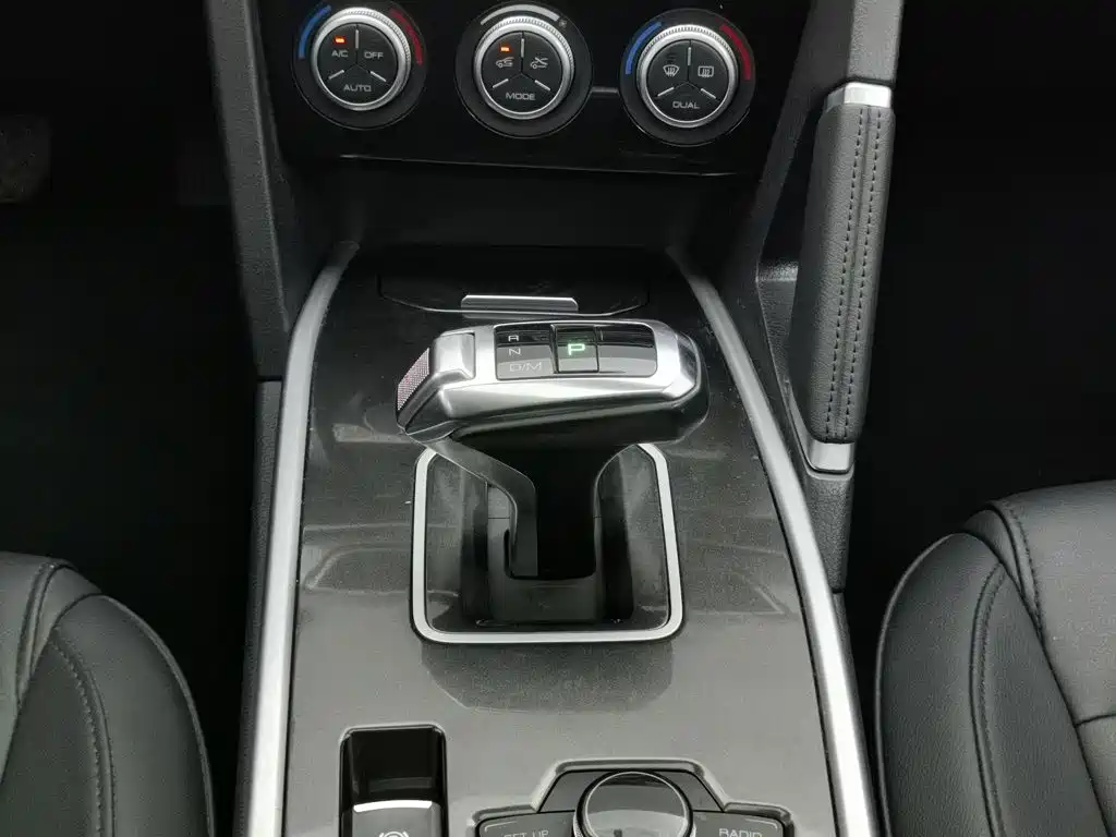 Photo 13 - Haval H6