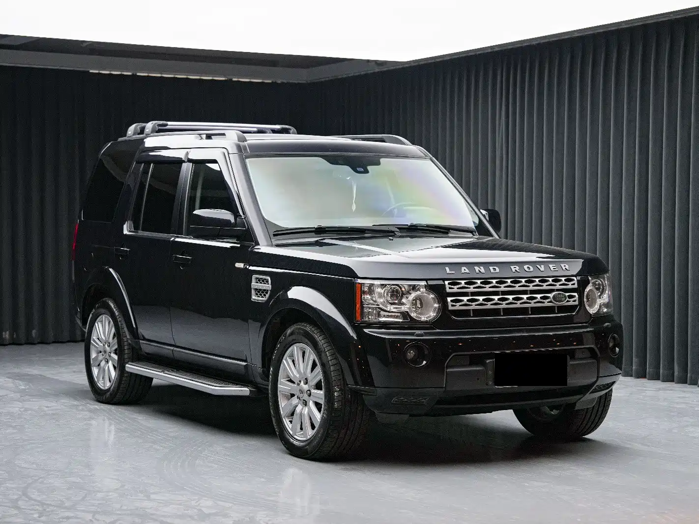 Photo 3 - Land Rover Discovery