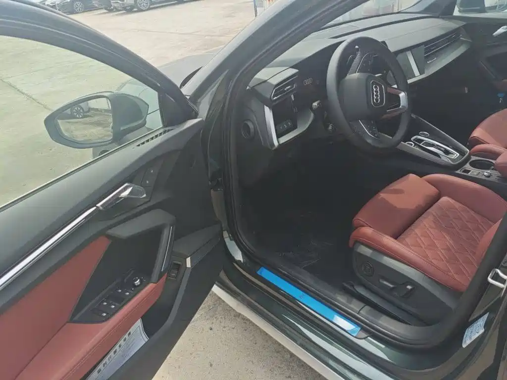 Audi A3 2026 2025 A3L Limousine 35TFSI Flying Premium
