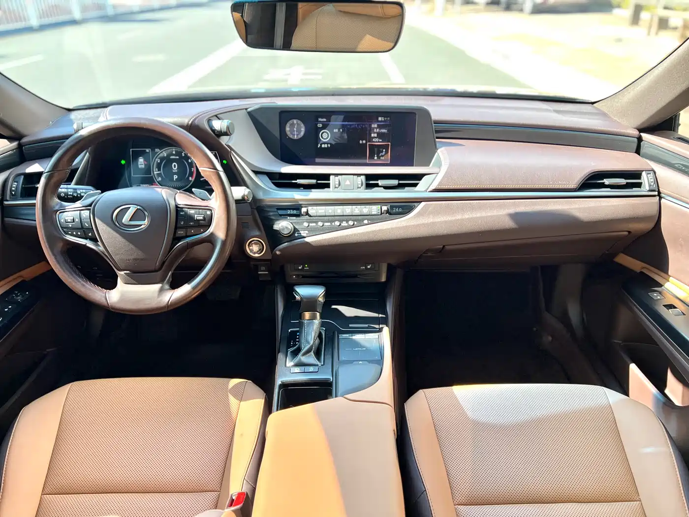 Lexus ES 2021 260 Excellence Edition фото 7