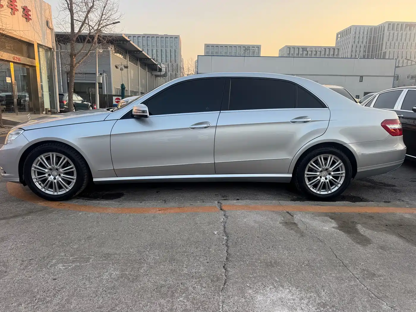 Mercedes-Benz E-Class 2013 Model E 260 L CGI Elegance фото 4