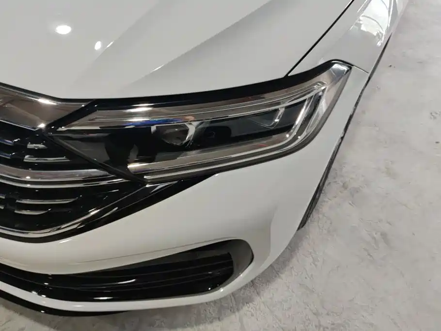 Volkswagen Sagitar, миниатюра 5