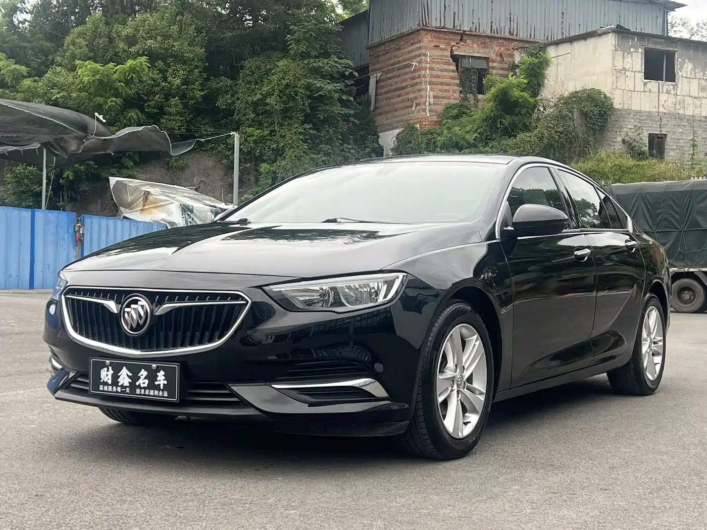 Фото 1 - Buick Regal