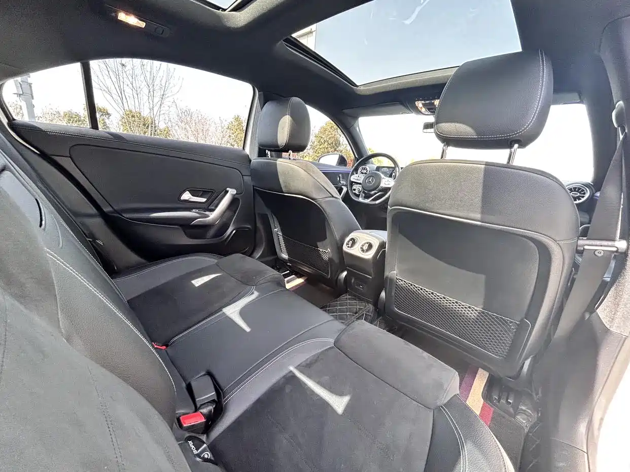 Mercedes-Benz A-Class 2021 A 200 L Sport Sedan Dynamic Type фото 13