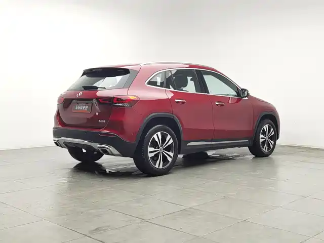 Mercedes-Benz GLA 2020 GLA 200 — фото 2