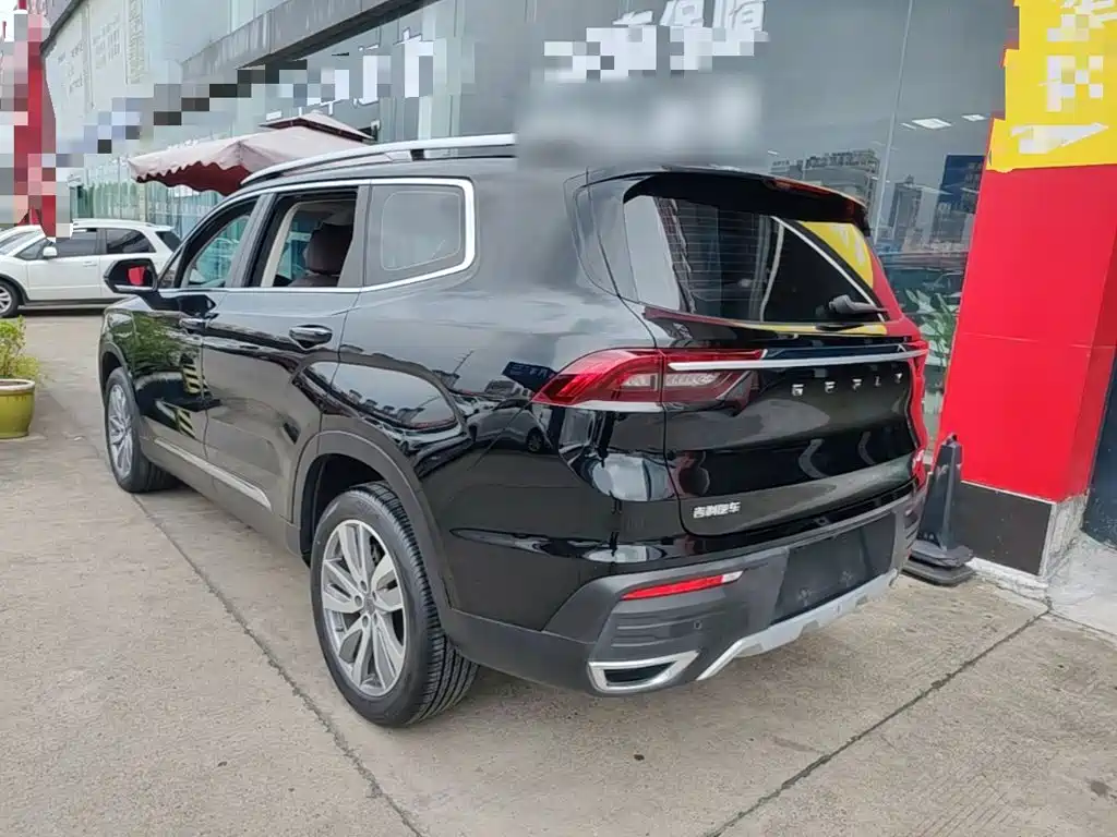 2022 Geely Okavango