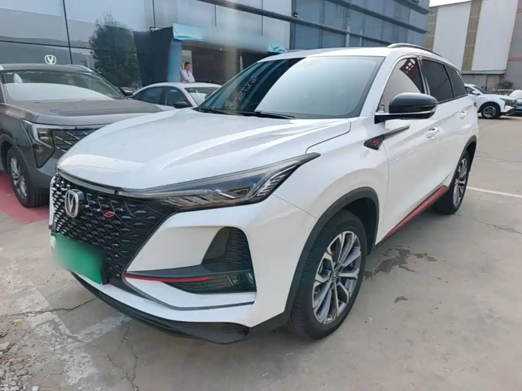 Фото 2 - Changan CS75 PLUS