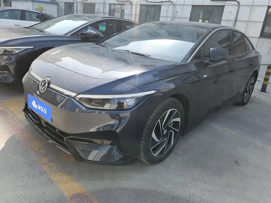 VOLKSWAGEN ID.7 VIZZION