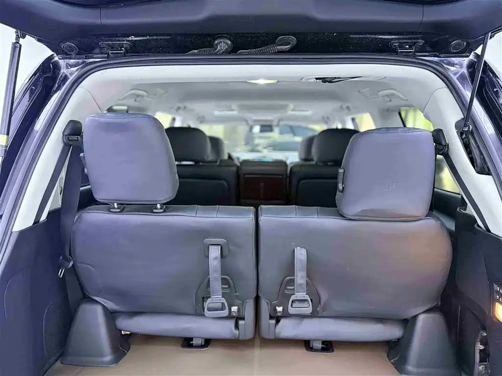 Lexus LX 2009 570 фото 17