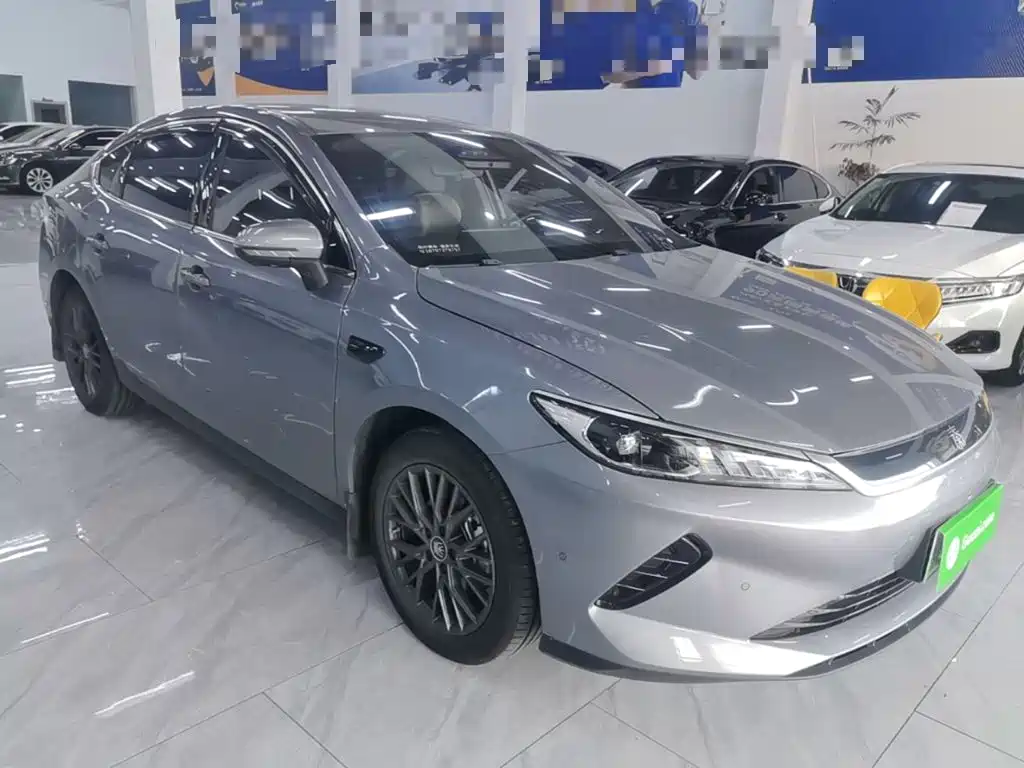 Фото 4 - BYD Qin PLUS