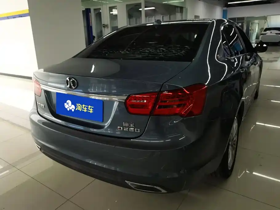 BAIC Senova D70 2013 2013 2.0T Comfort Edition