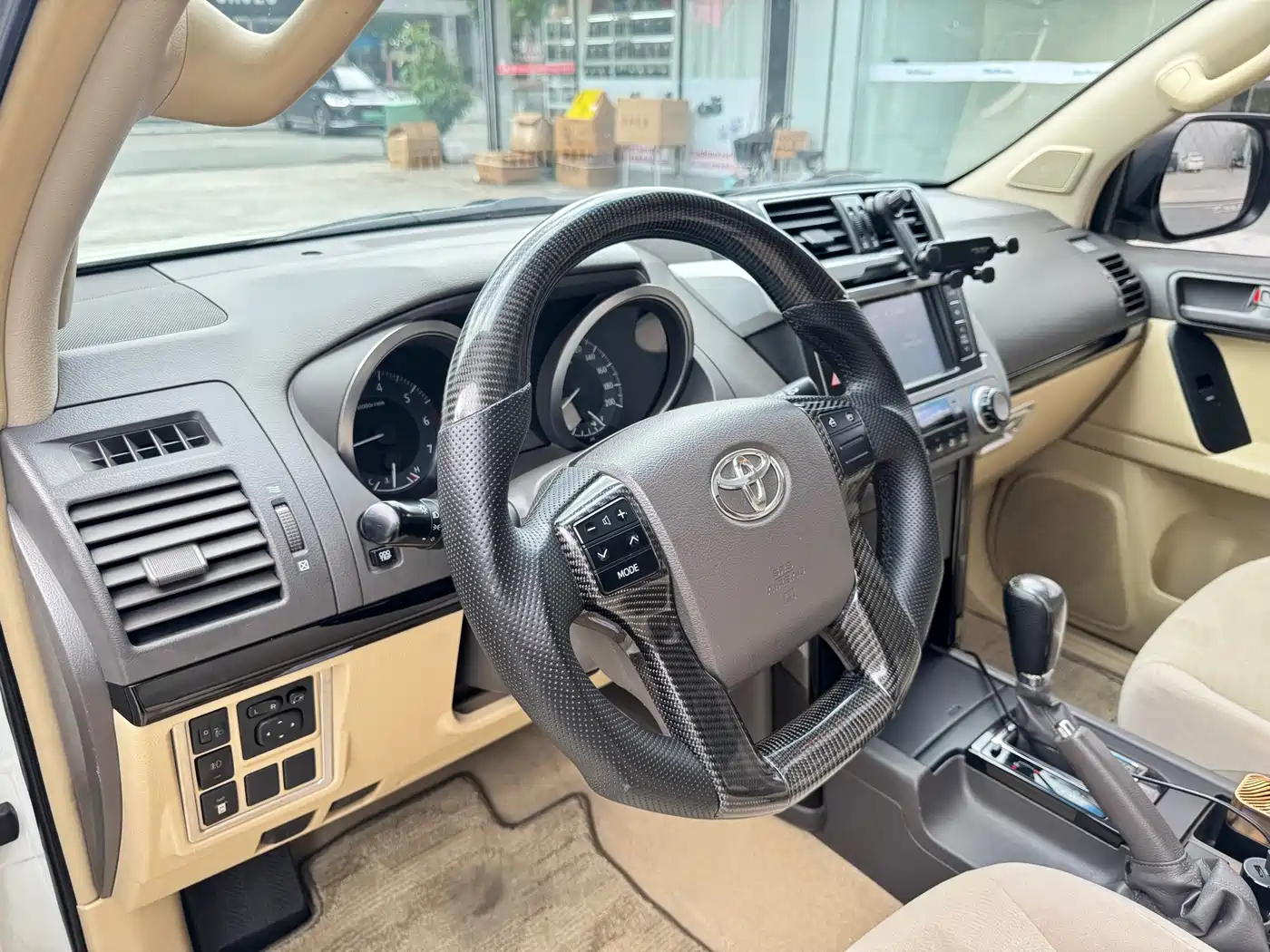 Toyota Prado (Import) 2017