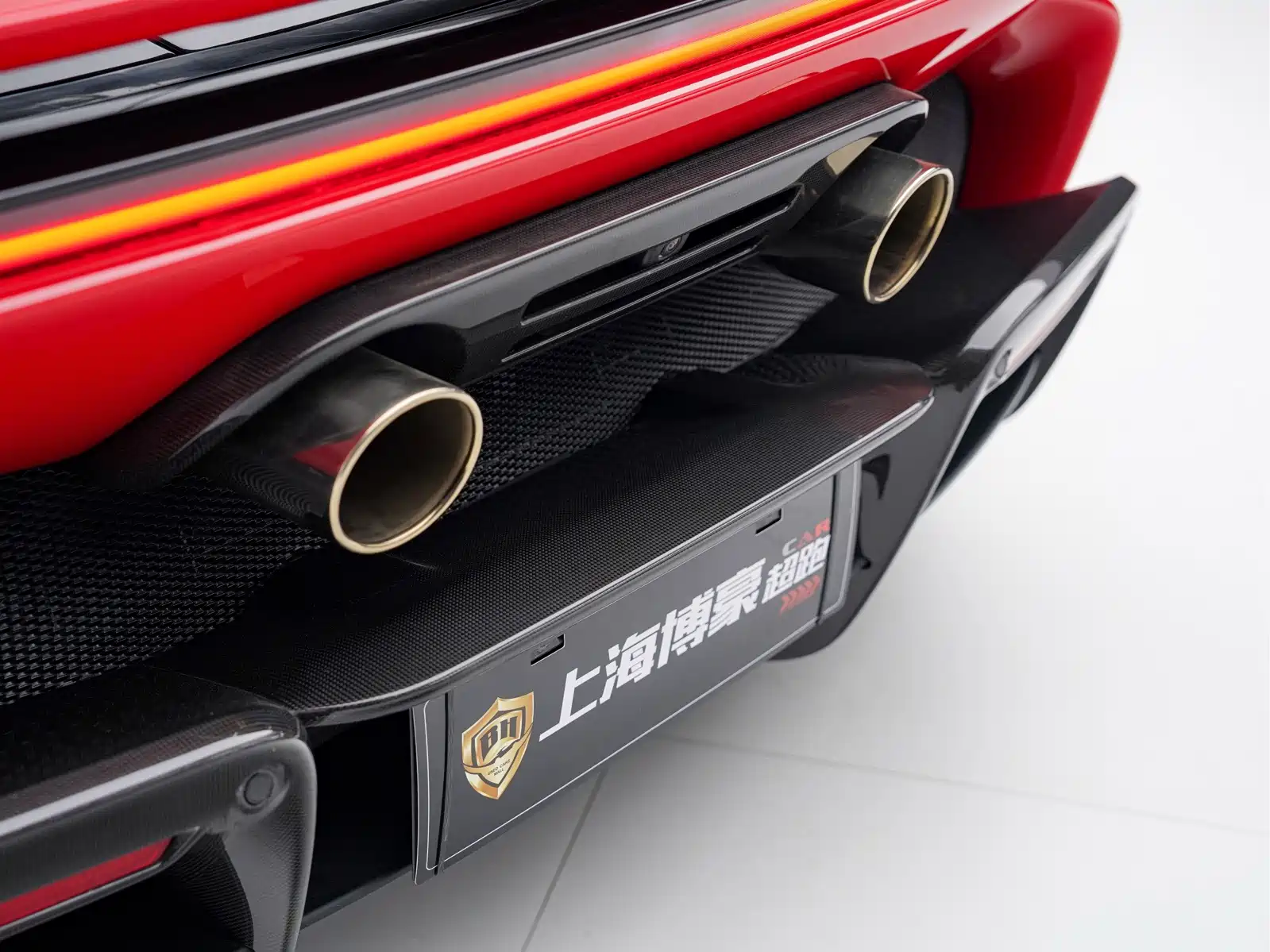 صورة 13 - Ferrari SF90