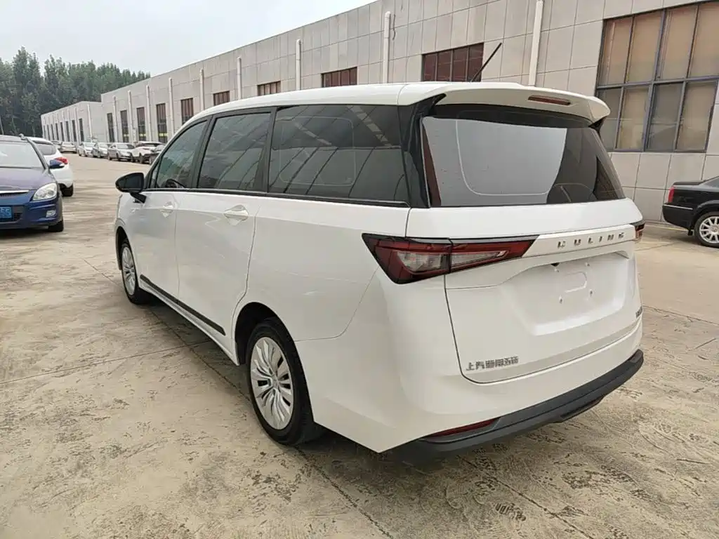 Wuling Motors Wuling Jiachen 2024 2022 1.5L Manual Joy Elite