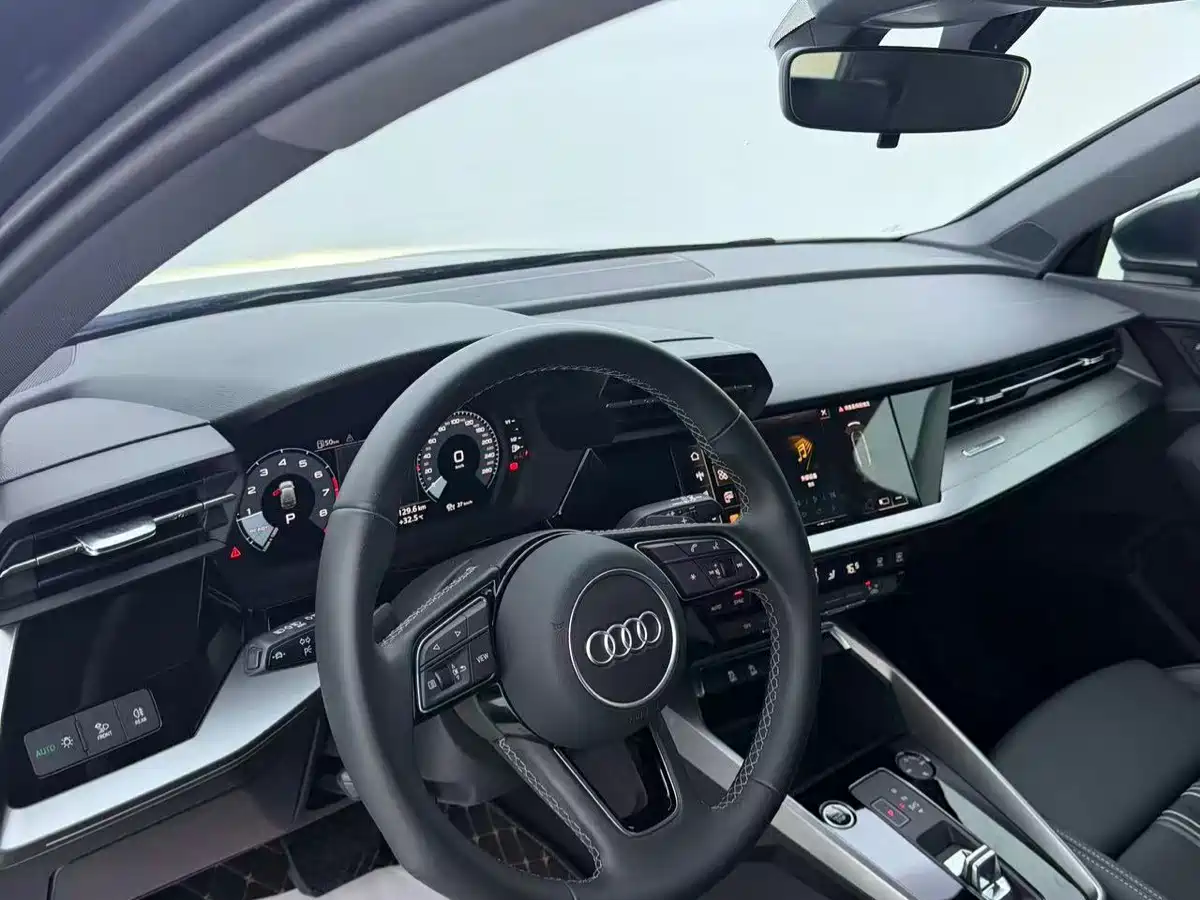 Фото 16 - Audi A3
