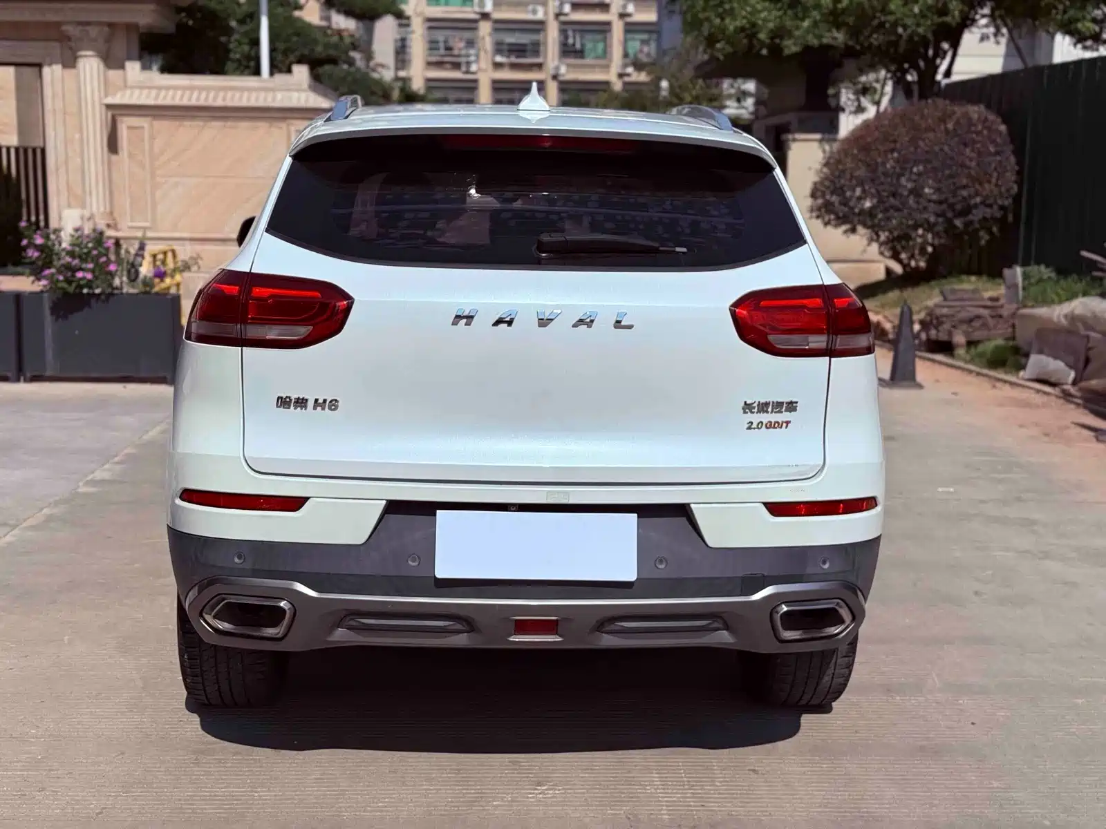 Photo 10 - Haval H6