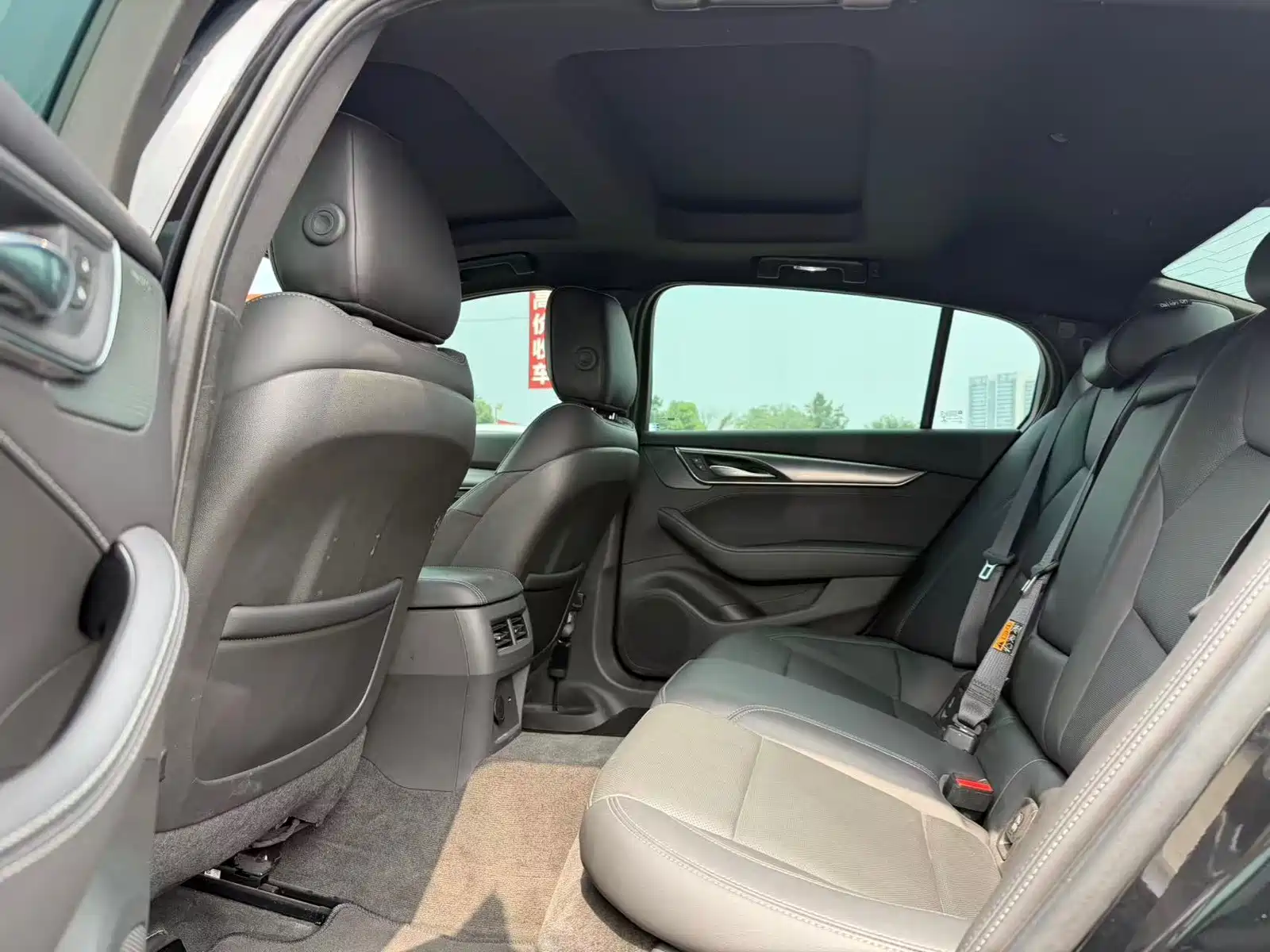 Фото 6 - Cadillac CT5