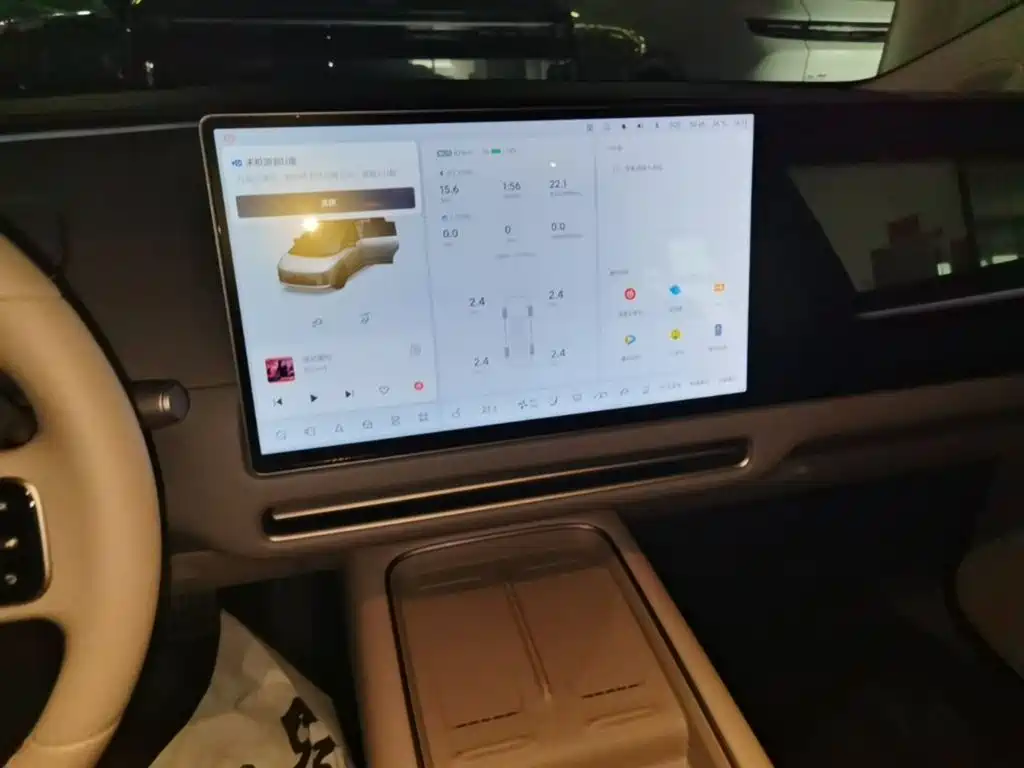 Li Auto Li i8 2026 2025 Standard Edition