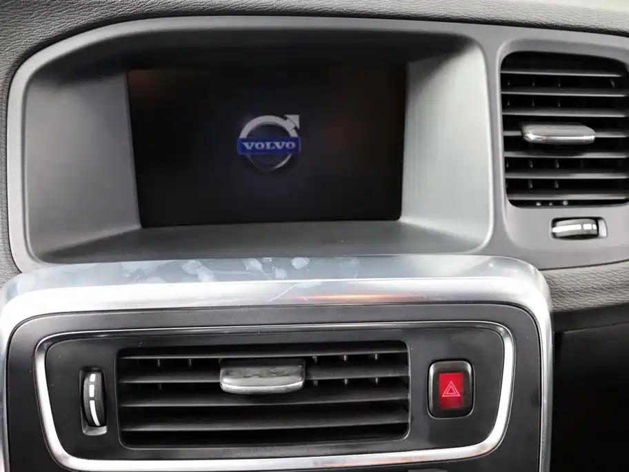 Volvo V60 2014 2014 T5 Zhiyi Edition