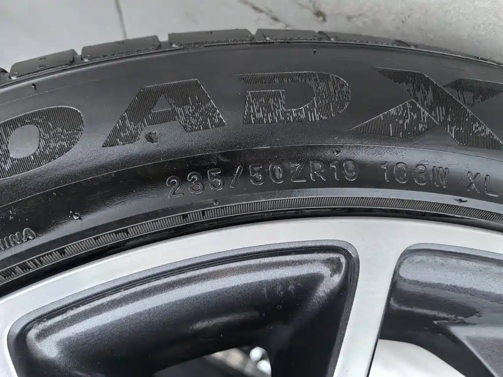 Lynk & Co 01 EM-P 2018 2018 1.5T PHEV Jin Pro China V