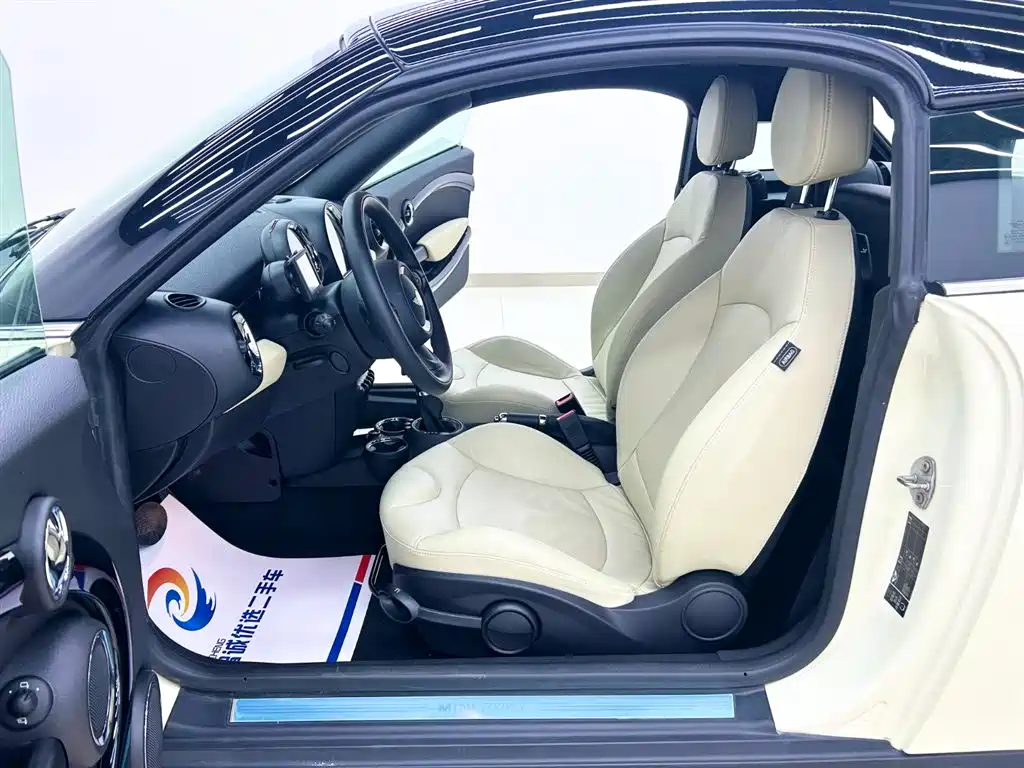 MINI COUPE 2012 1.6L COOPER фото 4