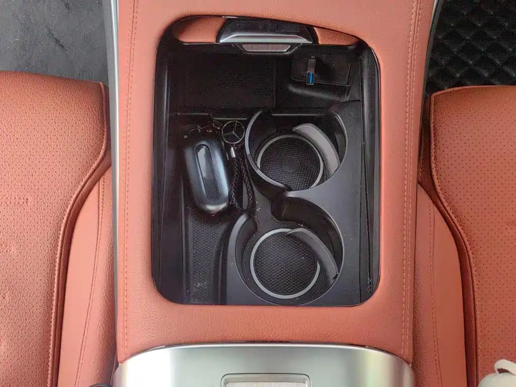Фото 12 - Mercedes-Benz GLC