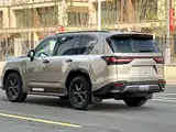 Фото 3 - Lexus LX
