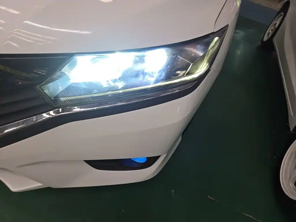 Honda Greiz 2019 2016 1.5L CVT Classic Edition