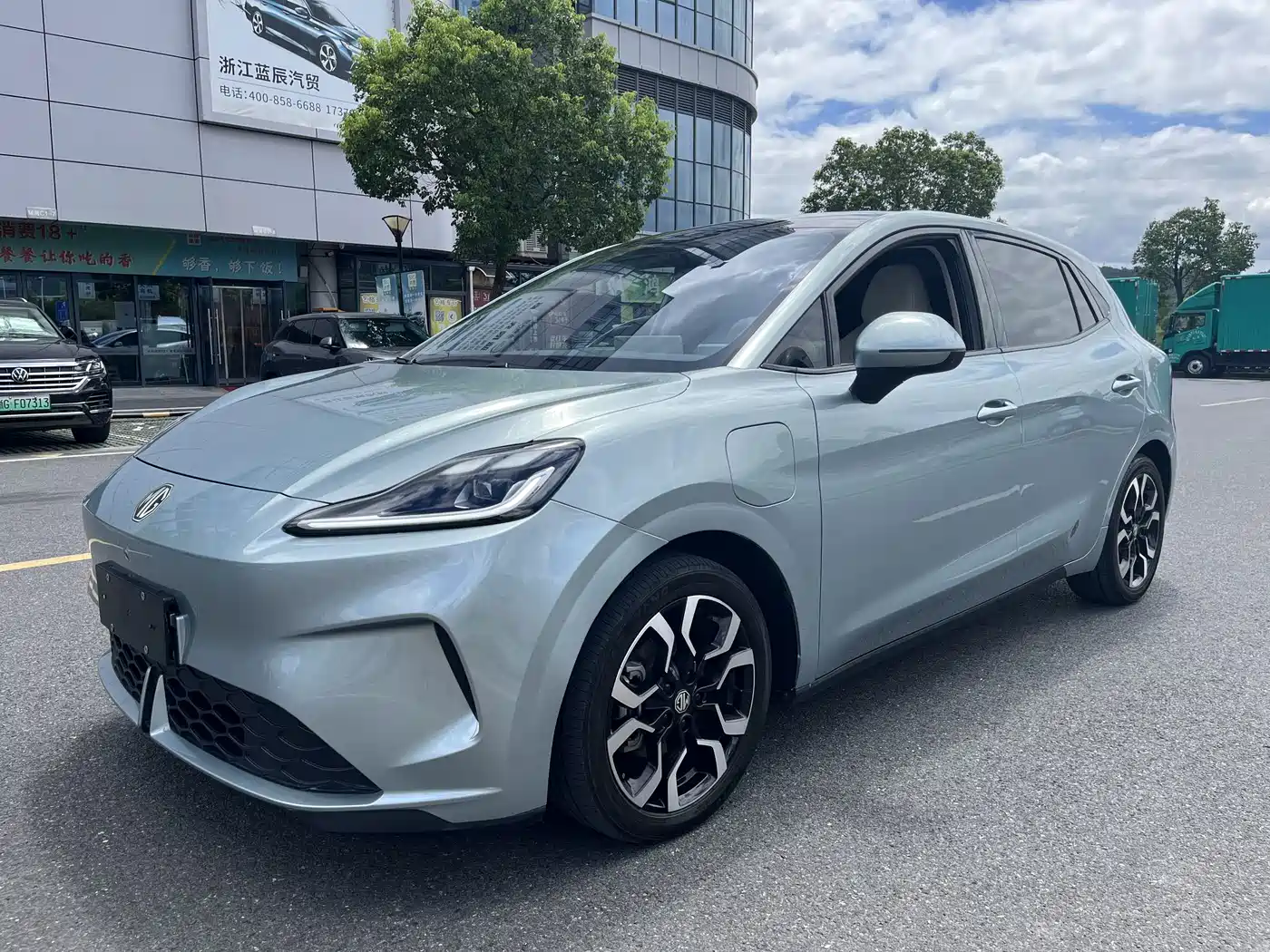 Фото 1 - MG MG4 EV
