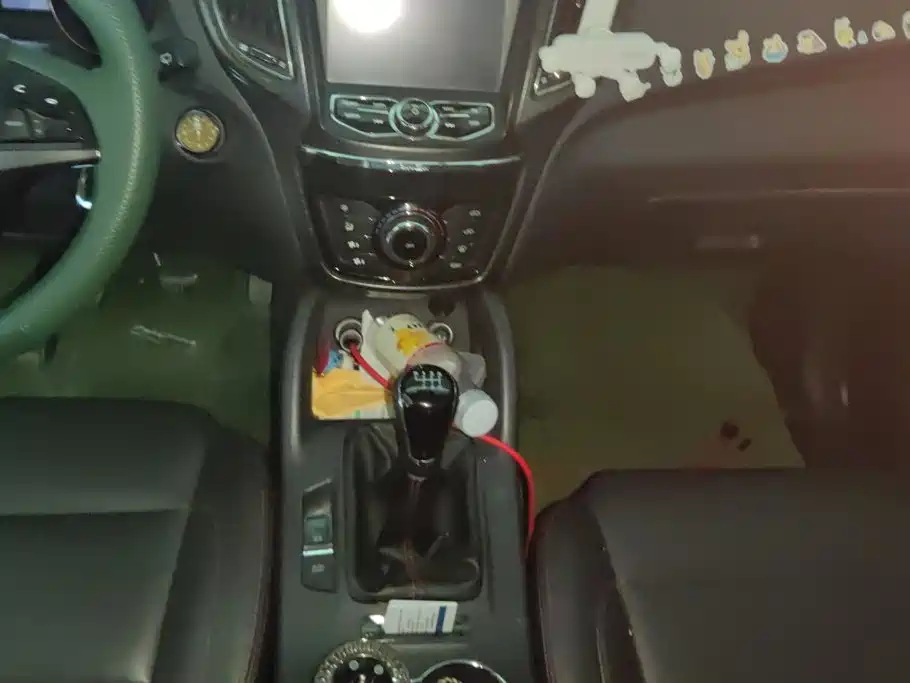 Changan CS75 2015 2014 2.0L Manual Luxury (China IV)