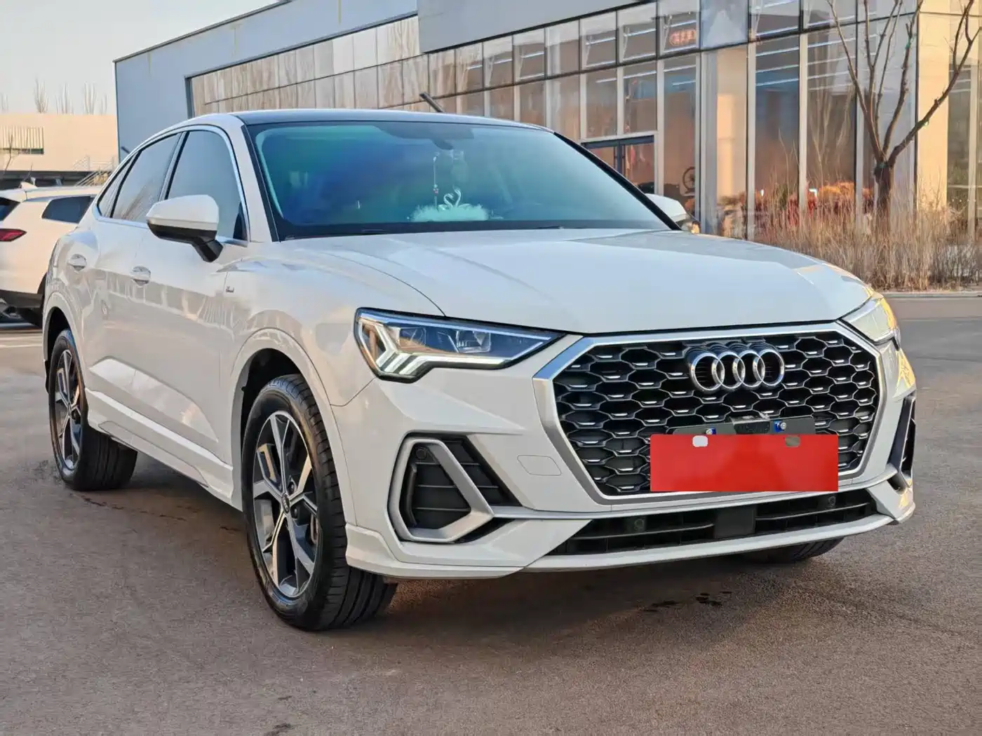 Audi Q3 Sportback 2021 40 TFSI Premium Life Edition фото 3