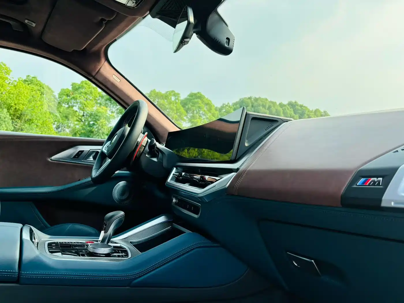 BMW XM