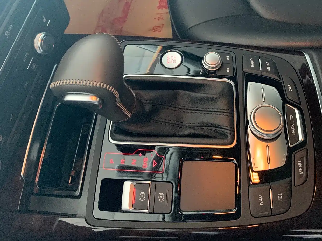 Audi A6L 2015 30 FSI Millionth Anniversary Comfort Enjoyment Type фото 19