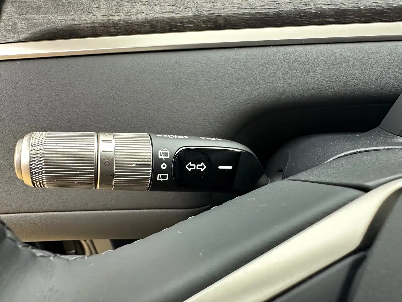 Ledao L90 2025 2025 AWD Base Model