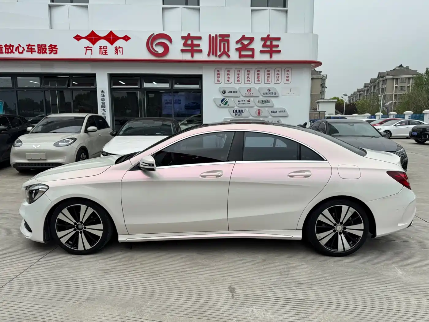 Mercedes-Benz CLA (Import) 2016 CLA 200 Fashion фото 7