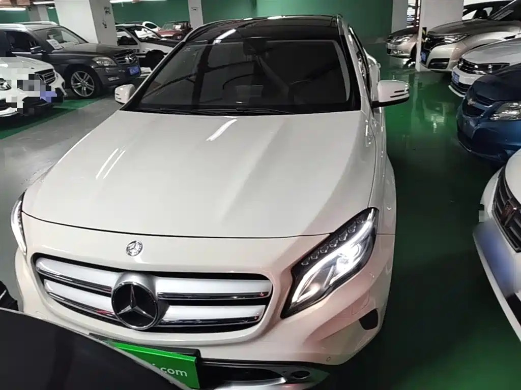 Mercedes-Benz GLA 2016 GLA 200 Fashion фото 3