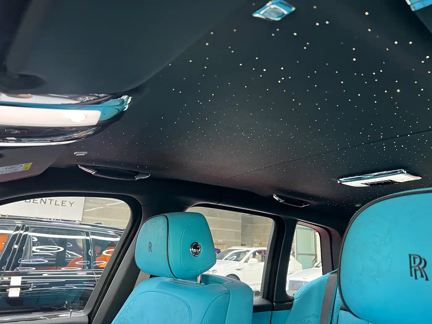 Rolls-Royce Cullinan 2026 2024 Black Badge