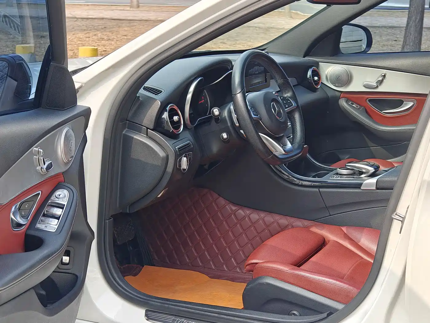 Mercedes-Benz C-Class 2016 C 200 Sport фото 12