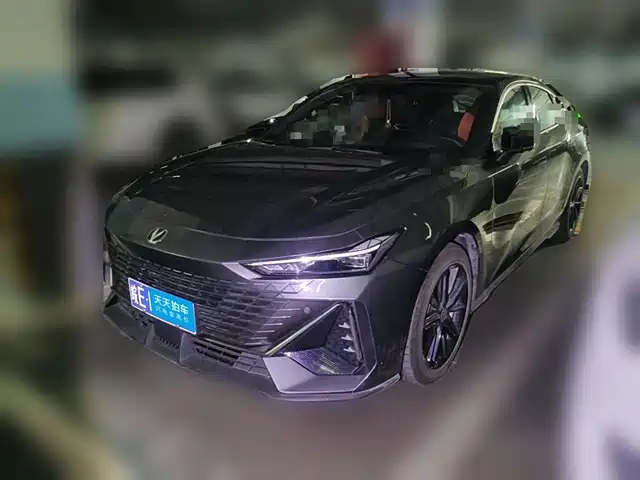 Changan UNI-V, 2025